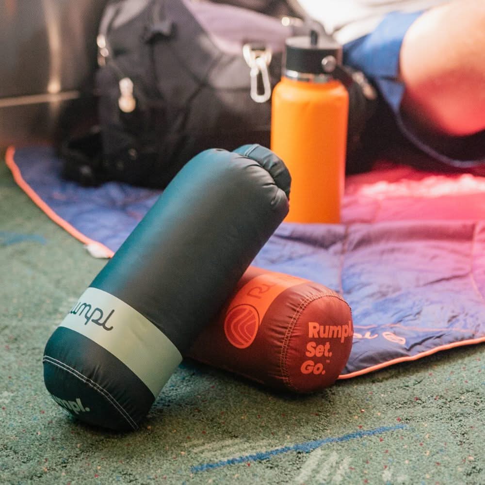 Travel Puffy Blanket - Deepwater - Image 5