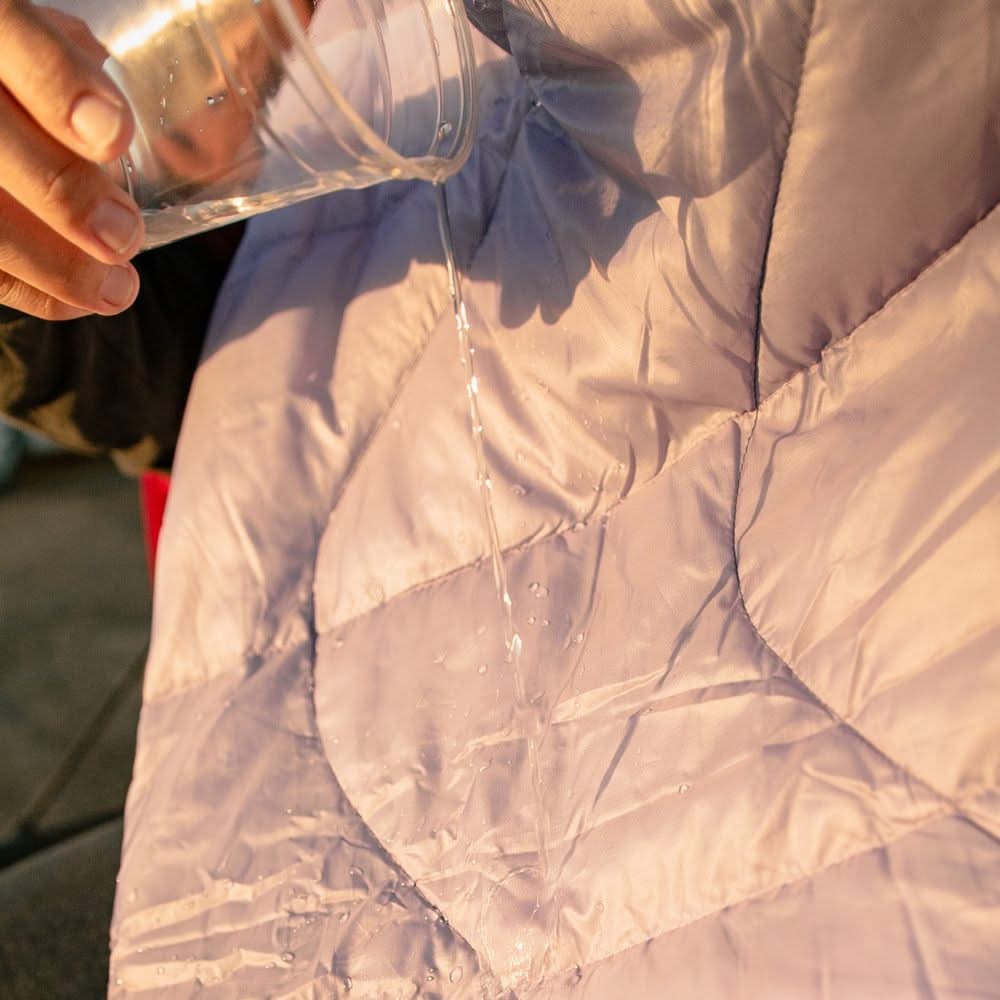 Travel Puffy Blanket - Lavender - Image 5